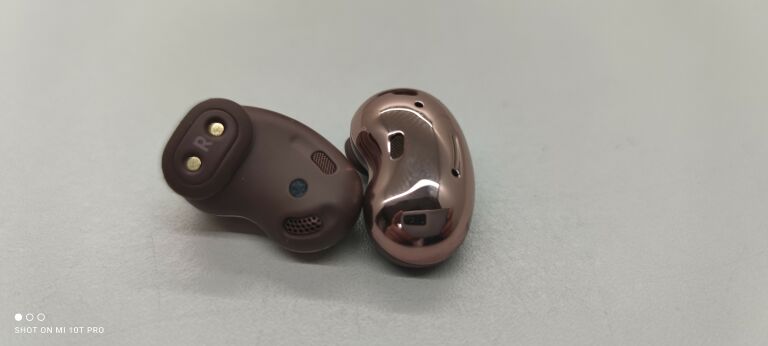 SŁUCHAWKI SAMSUNG BUDS LIVE SM-R180