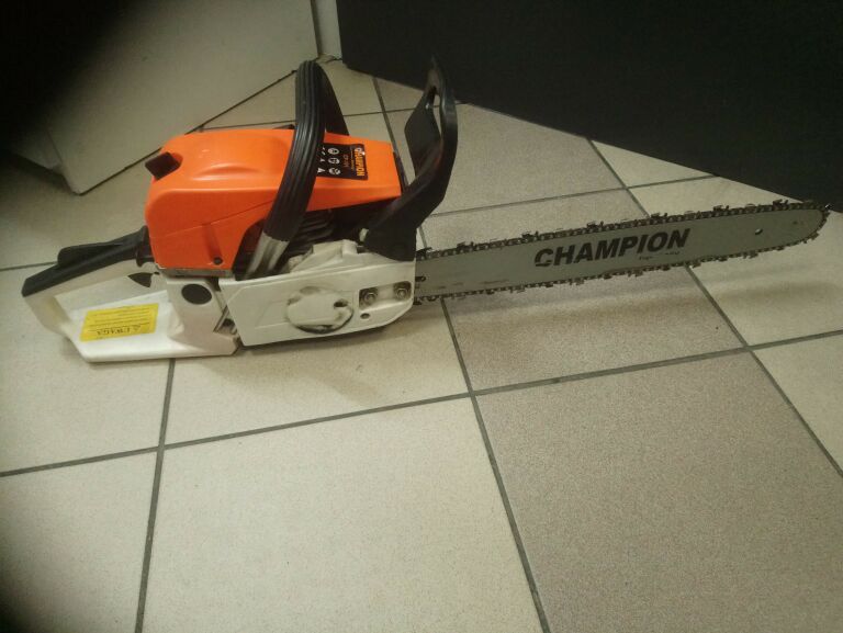 pila-spalinowa-champion-cp-101-czytaj-opis-kod-produktu-cp-101