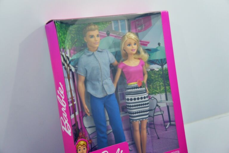 LALKA BARBIE + KEN ZESTAW DLH76 MATTEL