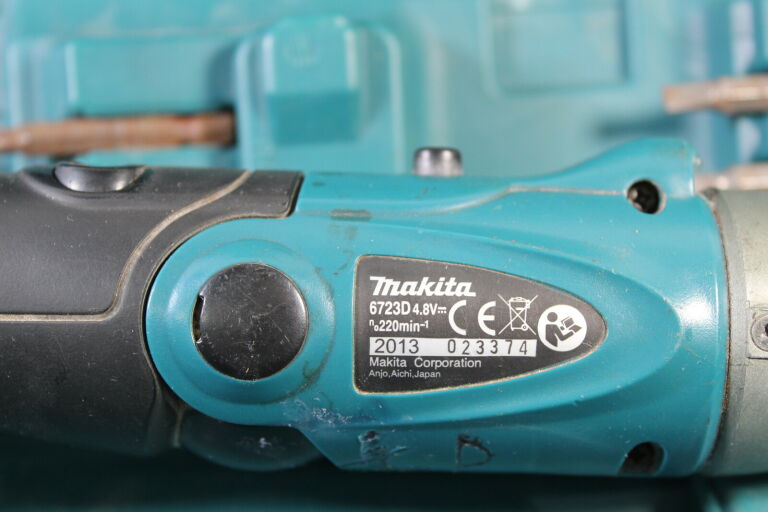 WKRĘTAK MAKITA 6723D