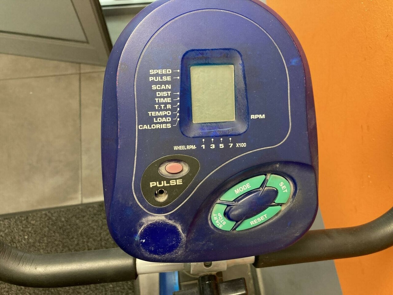 rower-stacjonarny-itb-maksymalna-waga-uzytkownika-100