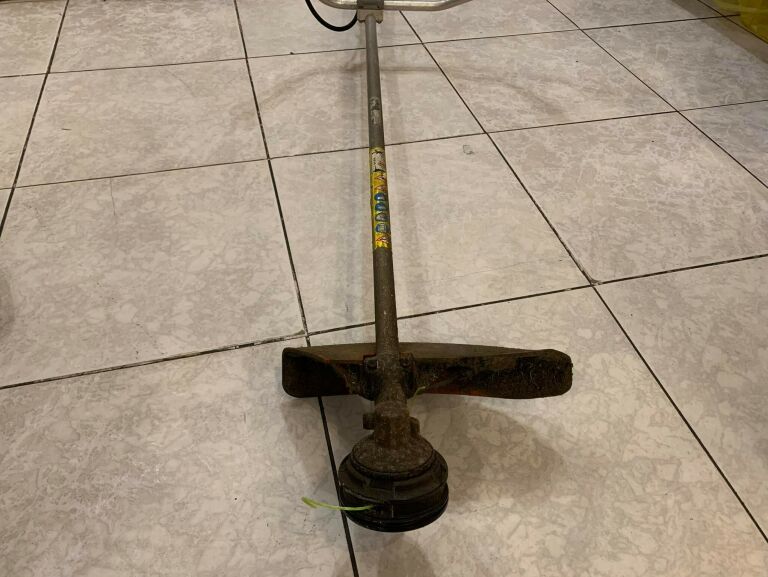 KOSA SPALINOWA STIHL FS80 USZKODZONA!