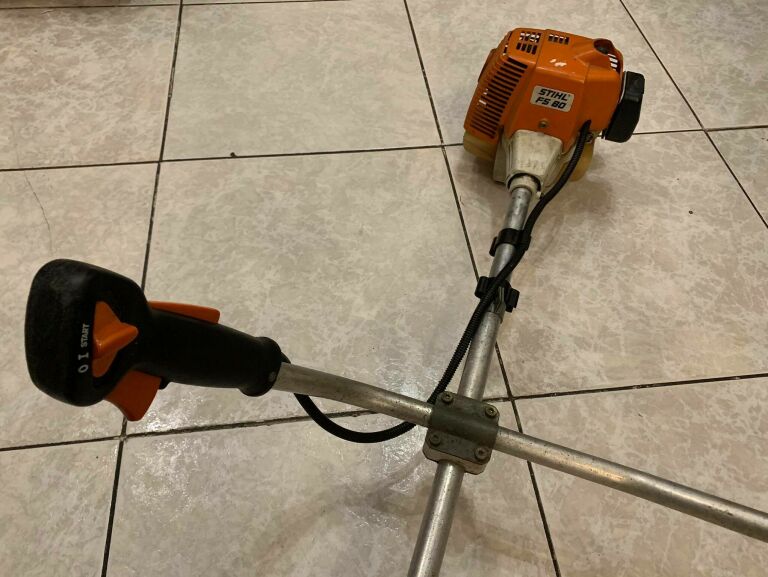 KOSA SPALINOWA STIHL FS80 USZKODZONA!