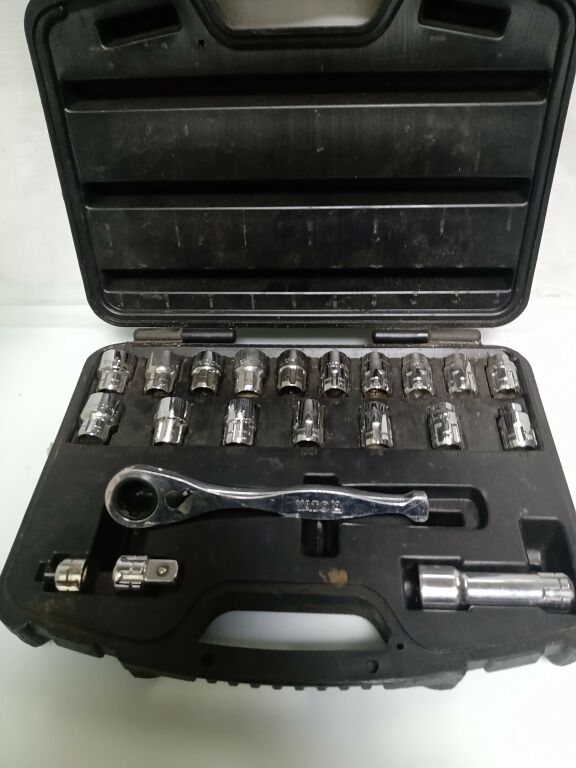 zestaw-nasadek-przelotowych-yato-yt-3865-marka-yato