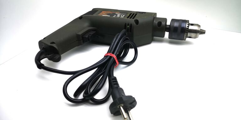 wiertarka-z-udarem-dascher-tools-set119a-informacje-dodatkowe-obroty-prawo-lewo