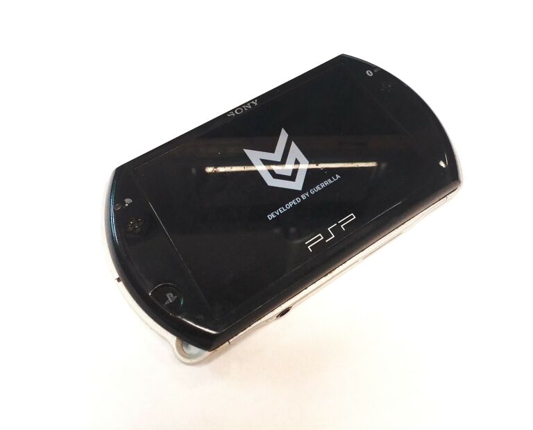 KONSOLA SONY PSP-N1004