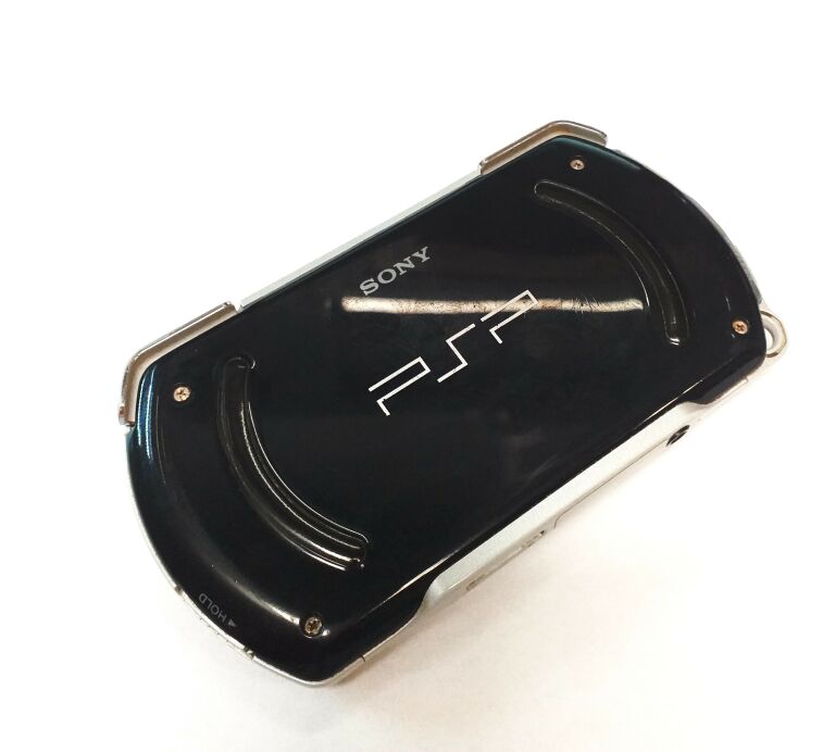 KONSOLA SONY PSP-N1004