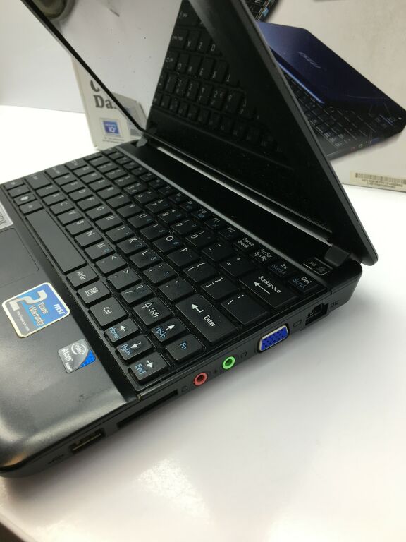 LAPTOP NETBOOK MSI U135DX