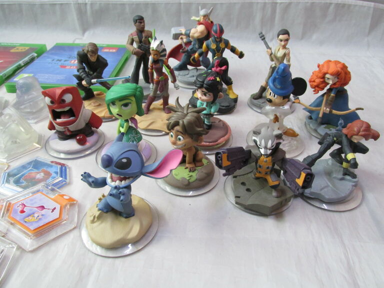 DISNEY INFINITY 2 GRY FIGURKI ŚWIATY PORTAL