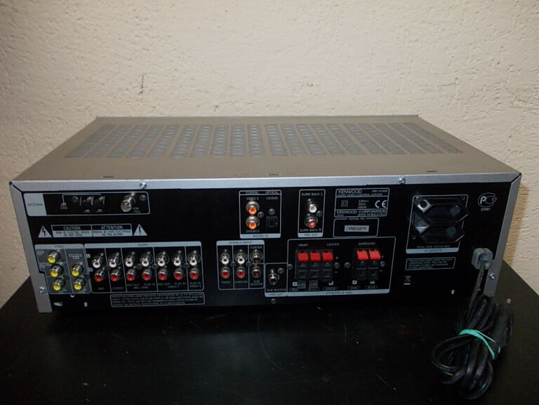 AMPLITUNER 5.1 KENWOOD KRF-V5100D ! 5X 100W !