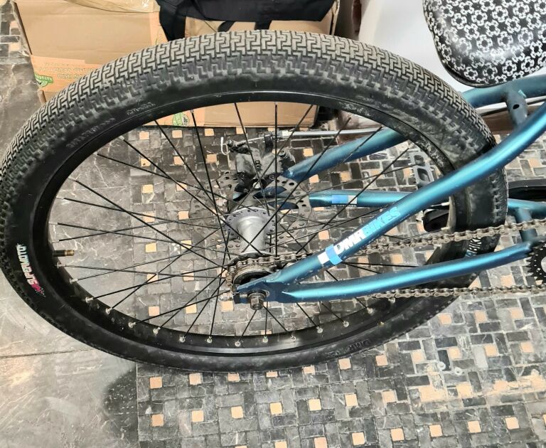 rower-dmr-reptoid-9spd-do-skokow-wyczynowy-rozmiar-ramy-brak-informacji