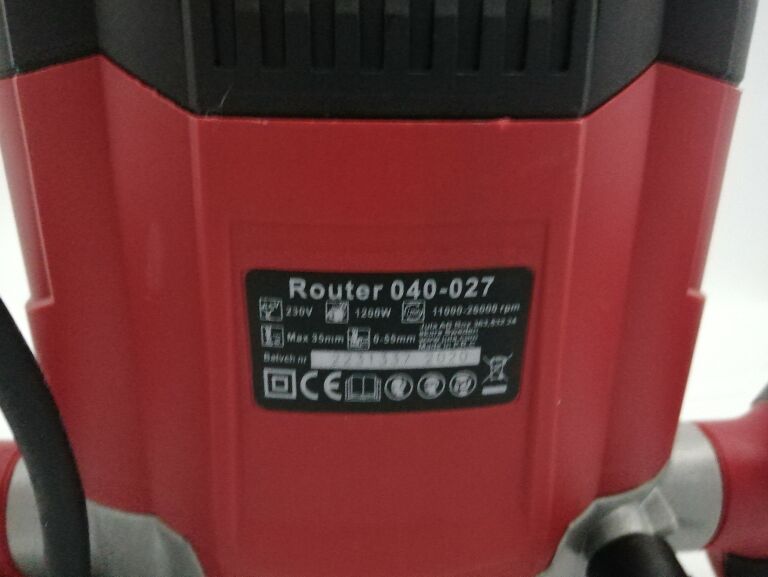 FREZARKA GÓRNOWRZECIONOWA MEEC 1200W NAPIĘCIE 230