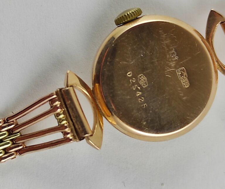 zloty-zegarek-slava-17-jewels-583-2144g-zsrr-mechanizm-mechaniczny