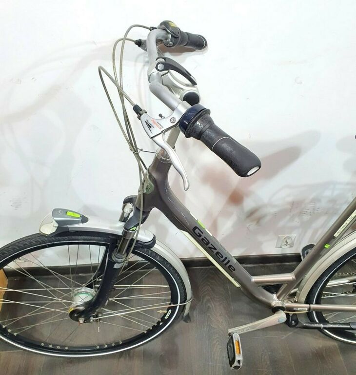 ROWER GAZELLE MONTREUX LTD
