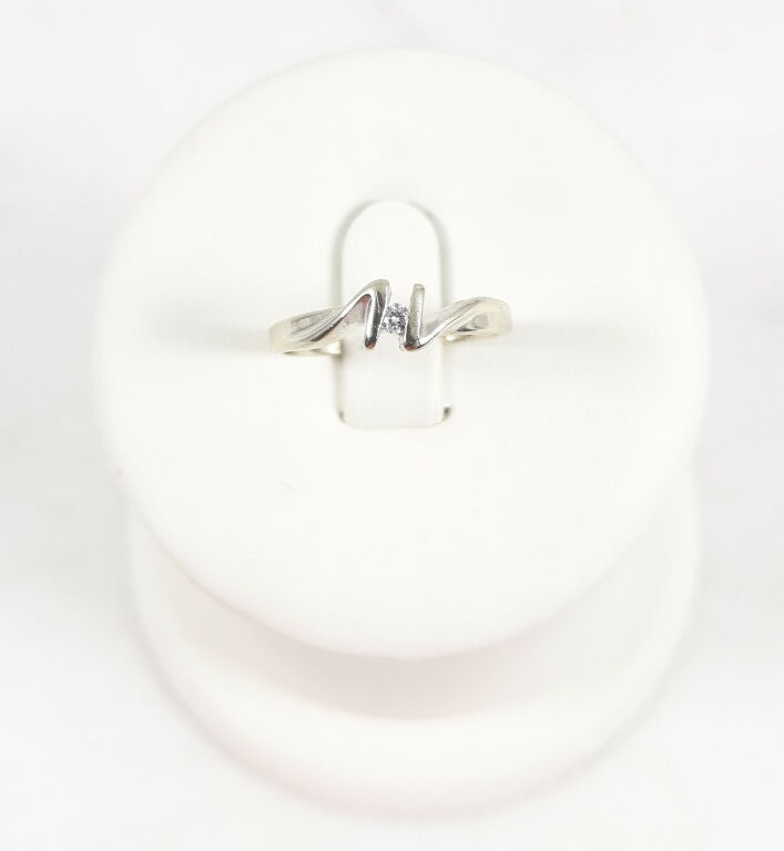 ciekawy-zloty-pierscioenk-z-diamentem-172g-500-004ct-r11-kamien-17088-8