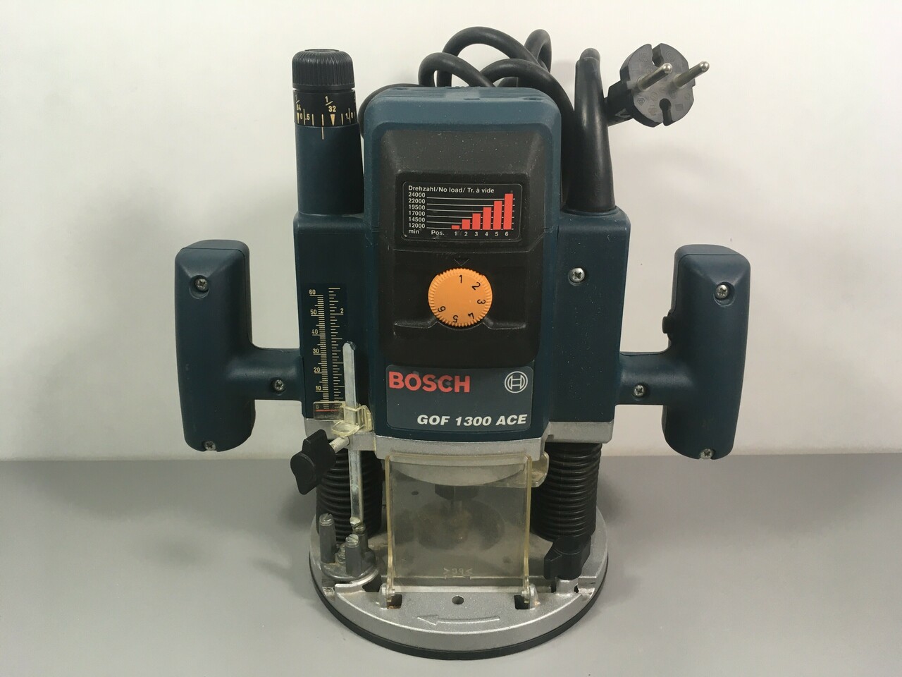 frezarka-gornowrzecionowa-bosch-gof-1300-ace-hit-kolejowa-14-ziebice-it