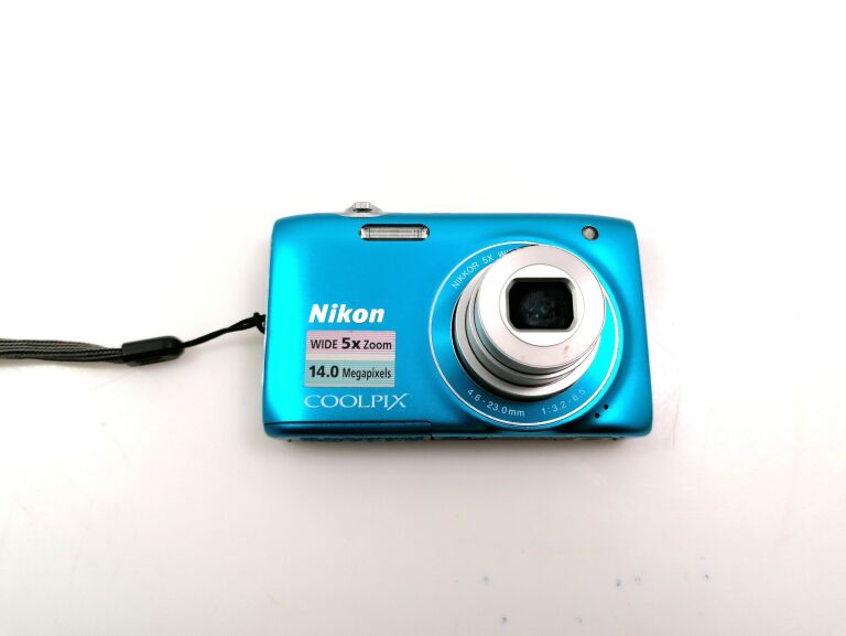 APART NIKON COOLPIX S3100 14.0 MEGAPIXELES