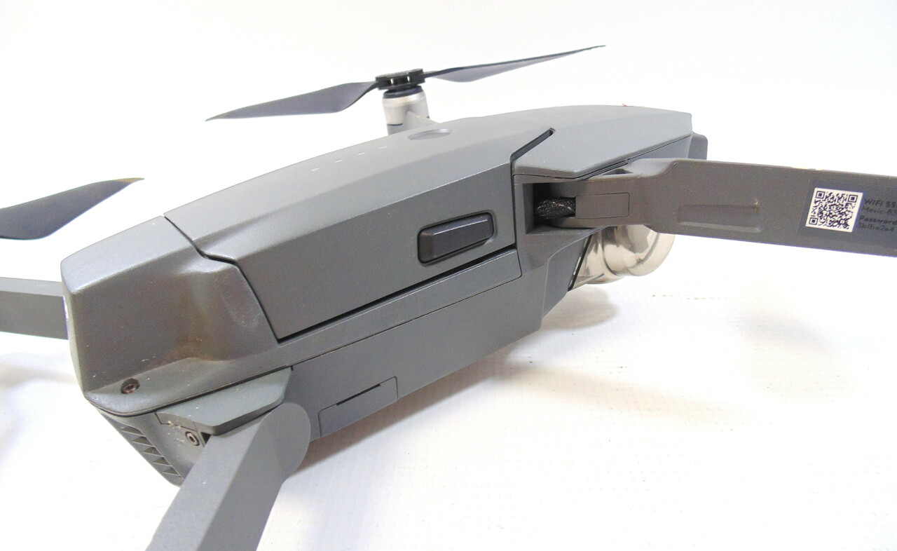 dron-dji-mavic-pro-combo-marka-dji