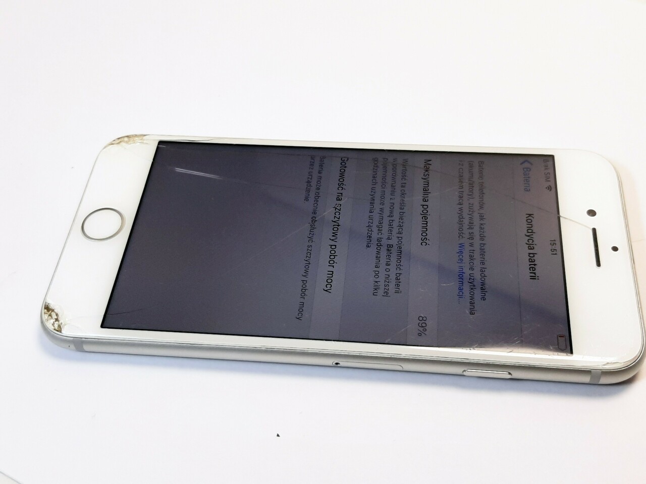 telefon-iphone-8-zbity-warto-kod-producenta-inny