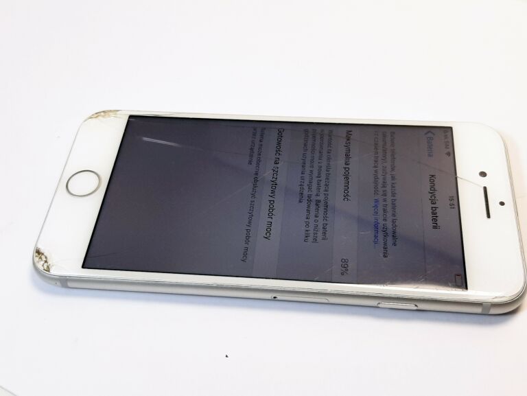 telefon-iphone-8-zbity-warto-kod-producenta-inny