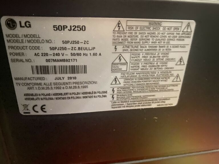 TELEWIZOR LG 50PJ250 - Z PILOTEM ŚNIEŻY