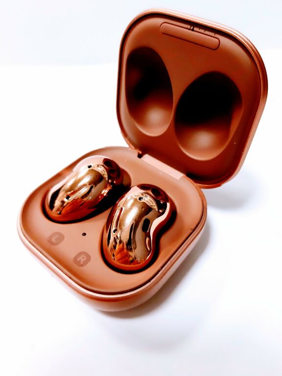 galaxy-buds-live-sluchawki-samsung-sm-r180nznaeua-marka-samsung