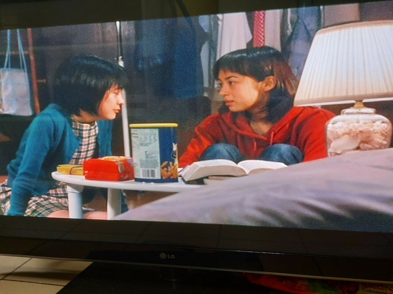 telewizor-lg-50pj250-z-pilotem-sniezy-marka-lg