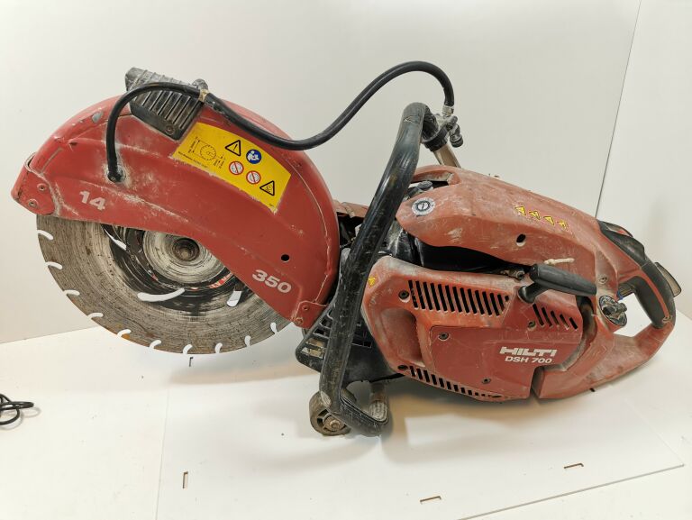 PRZECINARKA SPALINOWA HILTI DSH 700