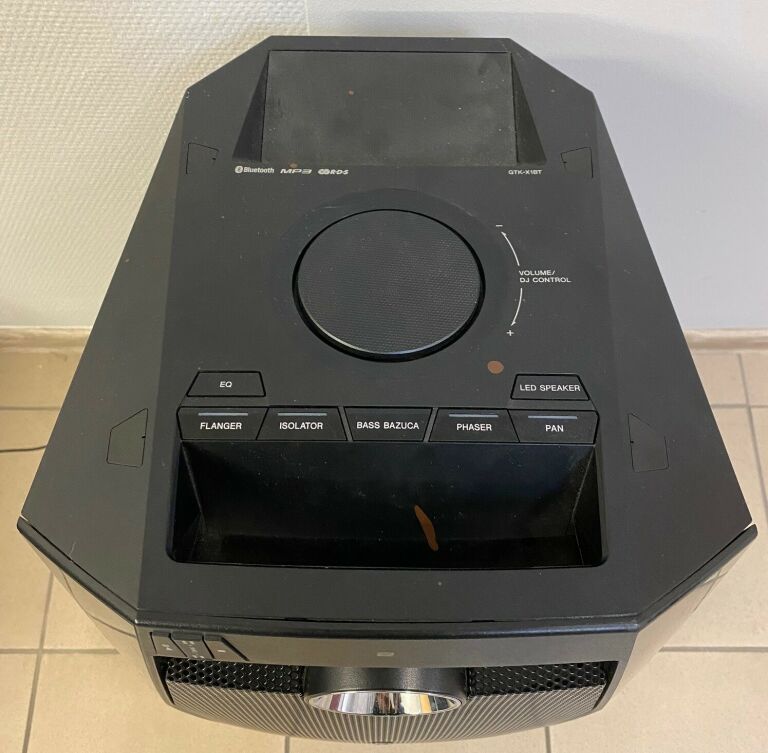 GŁOŚNIK TUBA SONY GTK-X1BT BLUETOOTH