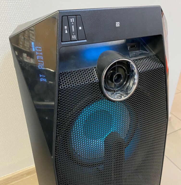 GŁOŚNIK TUBA SONY GTK-X1BT BLUETOOTH