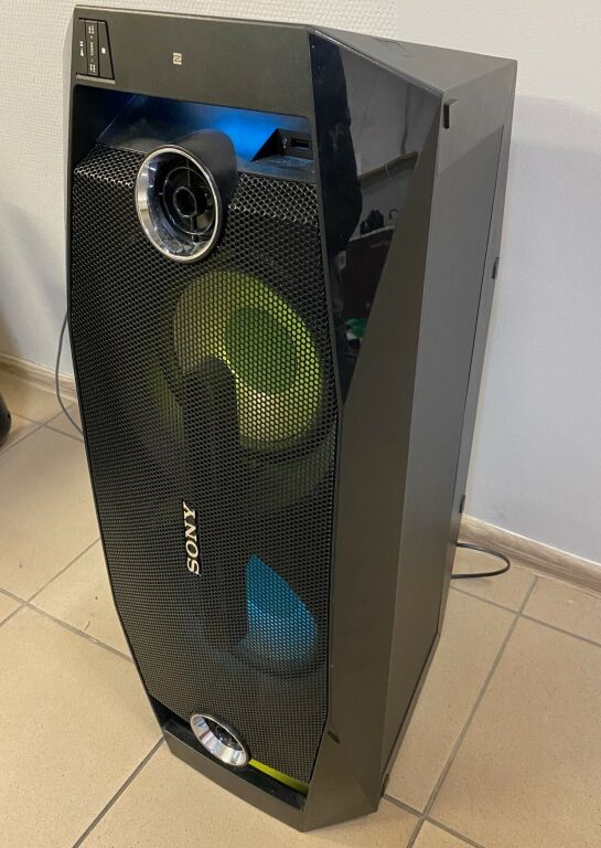 GŁOŚNIK TUBA SONY GTK-X1BT BLUETOOTH