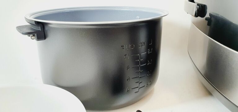 JAK NOWY ROBOT KUCHENNY AVEN RF-501 MULTI COOKER
