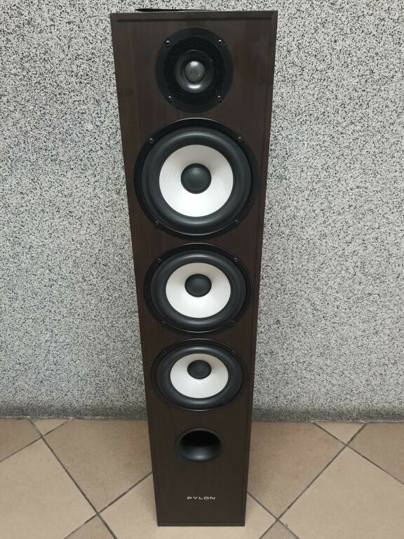 kolumna-podlogowa-pylon-pearl-27-okazja-stan-uzywany