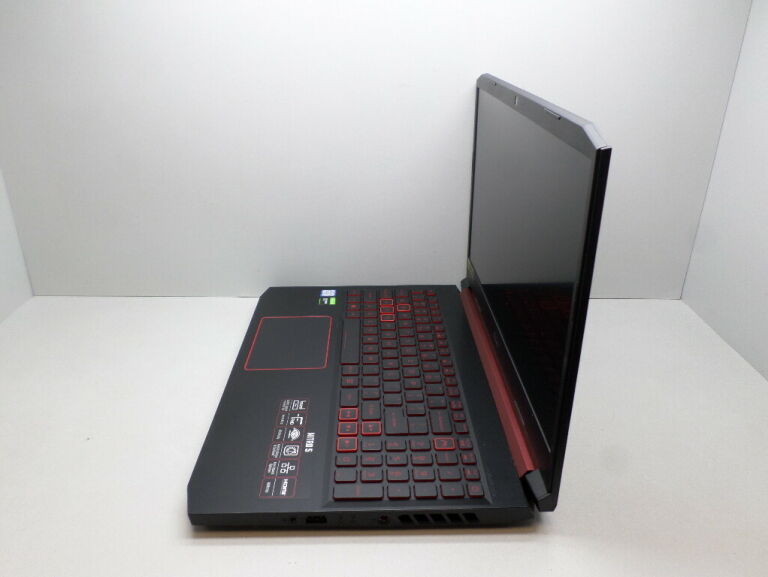 LAPTOP ACER NITRO 5 AN515-54 I7 8GB RAM GTX