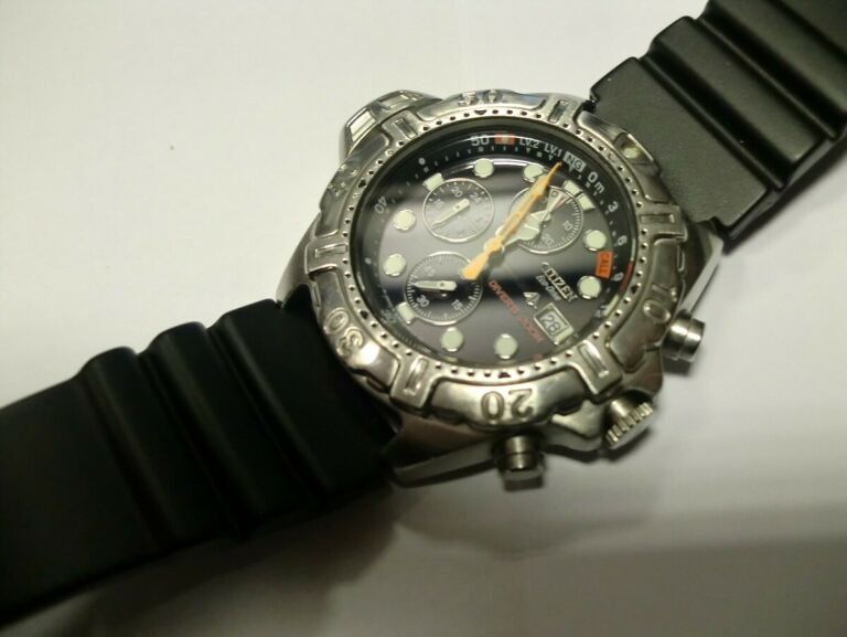 ZEGAREK CITIZEN  ECO DRIVE