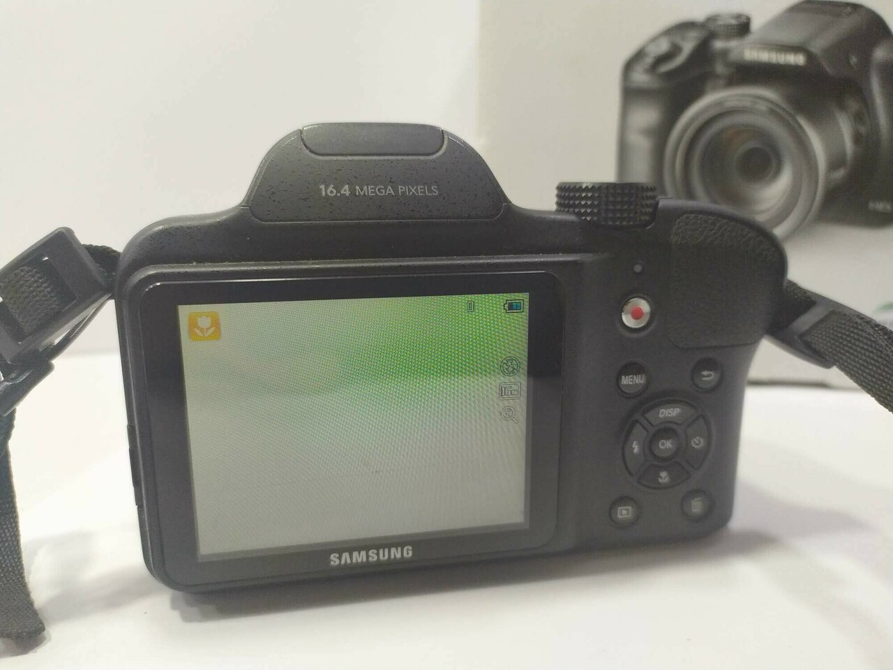 aparat-samsung-wb1100f-stan-uzywany