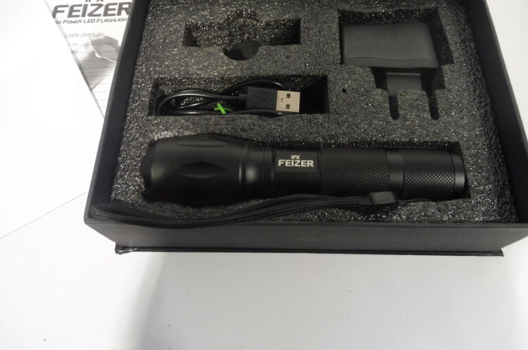 latarka-feizer-ipx-pro-power-led-komplet-kod-producenta-123