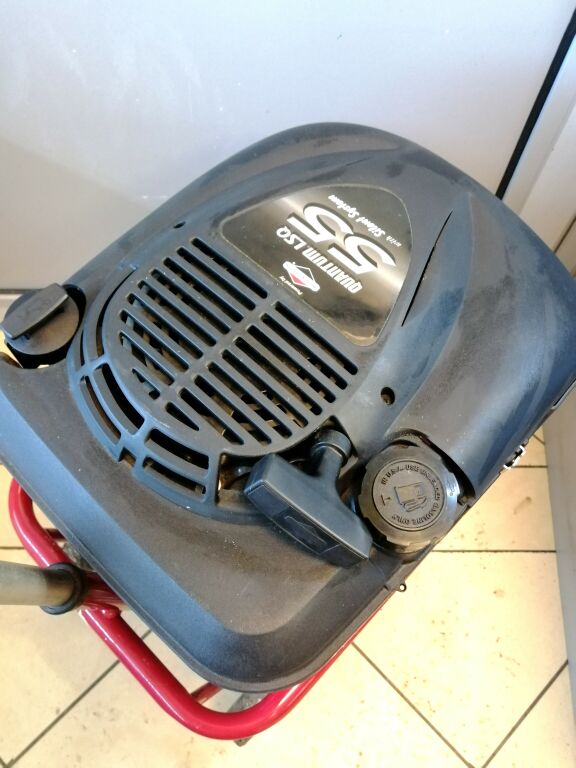 AGREGAT HANDYGEN 2500 2000W/ QUANTUM LSQ 55