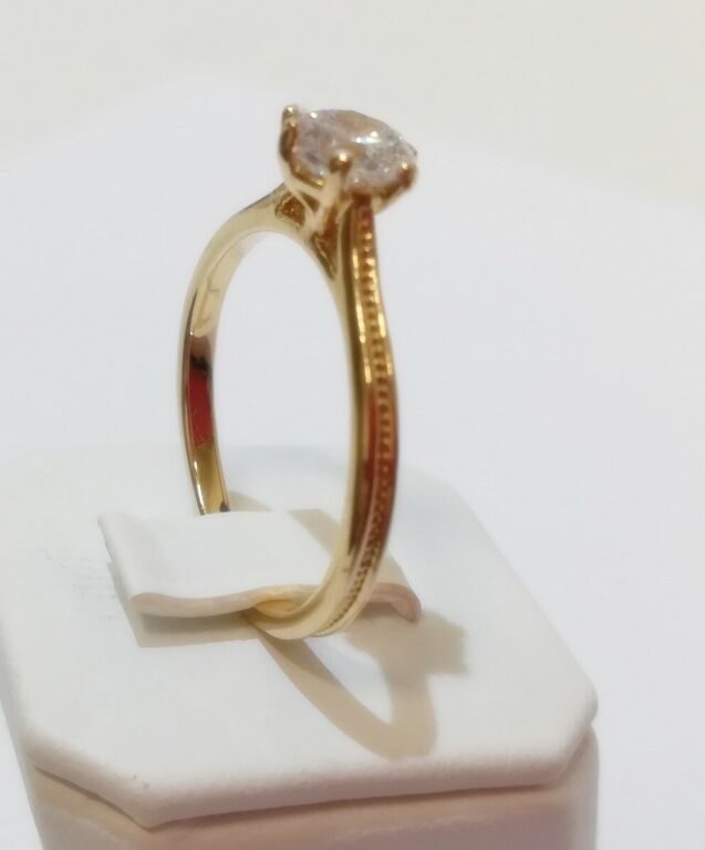 sliczny-zloty-pierscionek-pr-585-243g-kolor-dominujacy-zloty