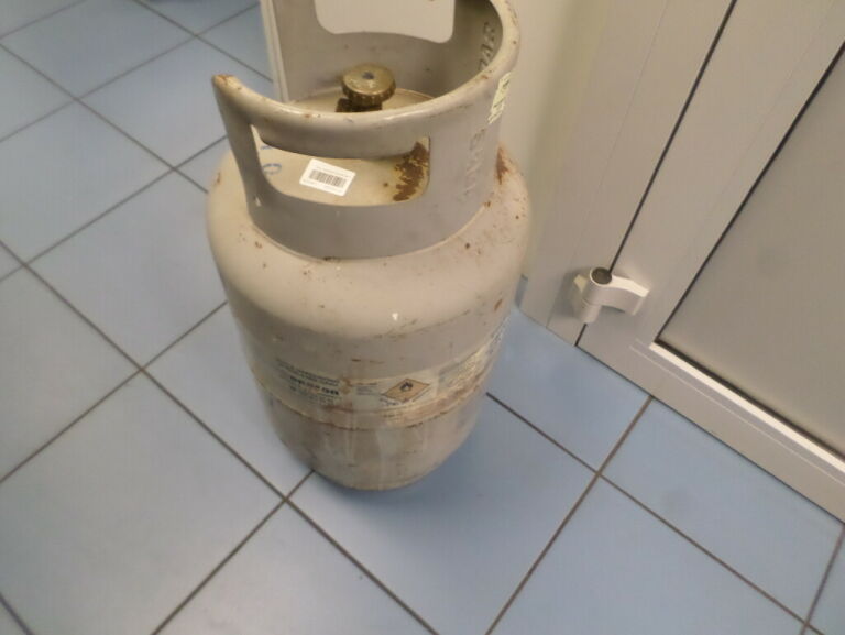 BUTLA GAZOWA 11KG