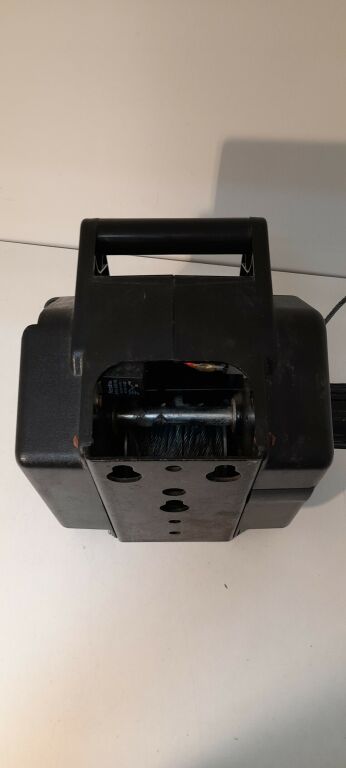 WCIĄGARKA ELEKTRISCHE SEILWINDE 12V TORREX