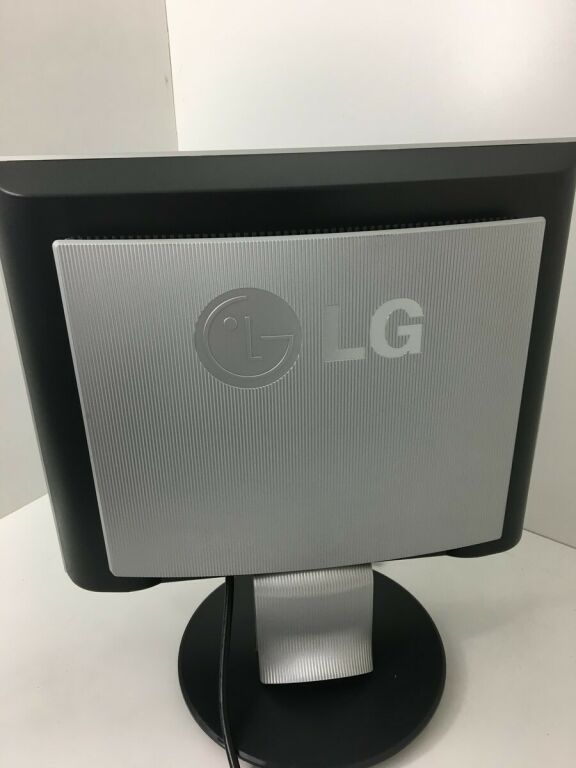 MONITOR LG FLATRON 17"