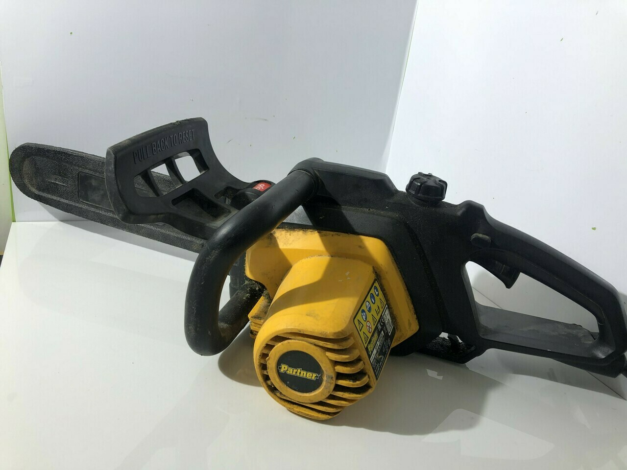 pila-lancuchowa-elektryczna-partner-p818-1800w-wlotowa-5b-krakow