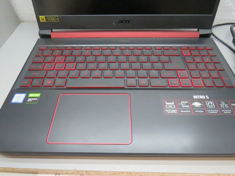LAPTOP ACER NITRO 5 I5 GTX1650 + TORBA FV ZAS