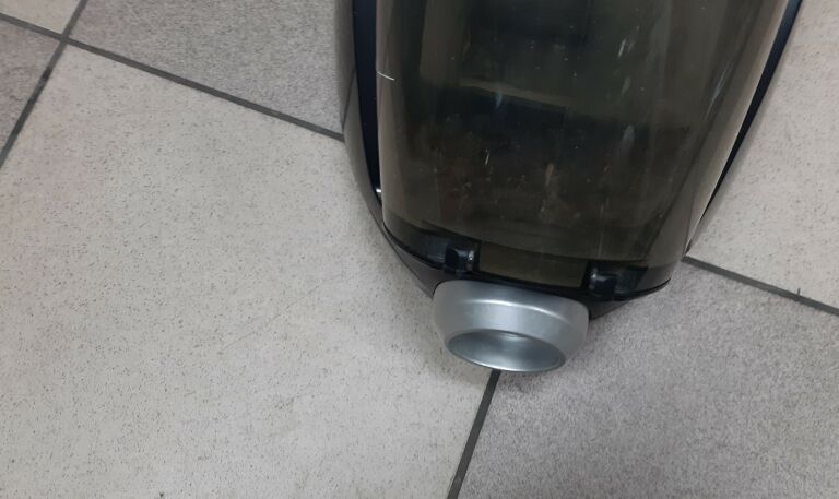 odkurzacz-bezworkowy-dirt-devil-centrino-2000w-model-devil