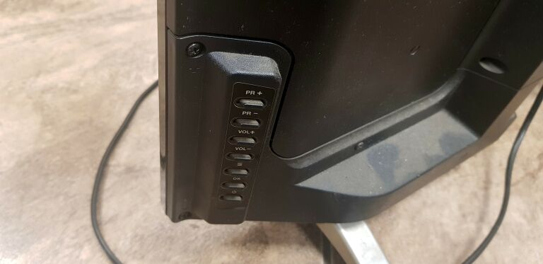 TELEWIZOR TCL H32B3803 +PILOT