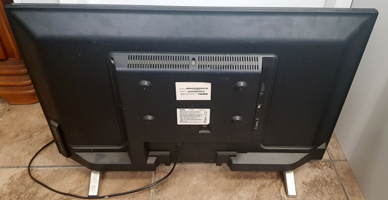 TELEWIZOR TCL H32B3803 +PILOT