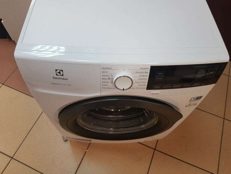 pralka-electrolux-ew8f328sp-odbior-osobisty-kolor-dominujacy-bialy