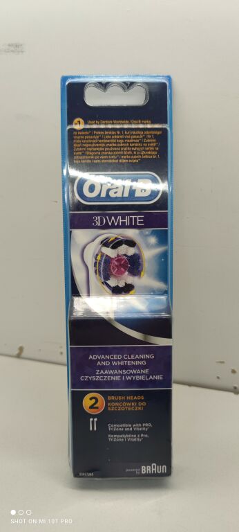 KOŃCÓWKI ORAL-B 3D WHITE