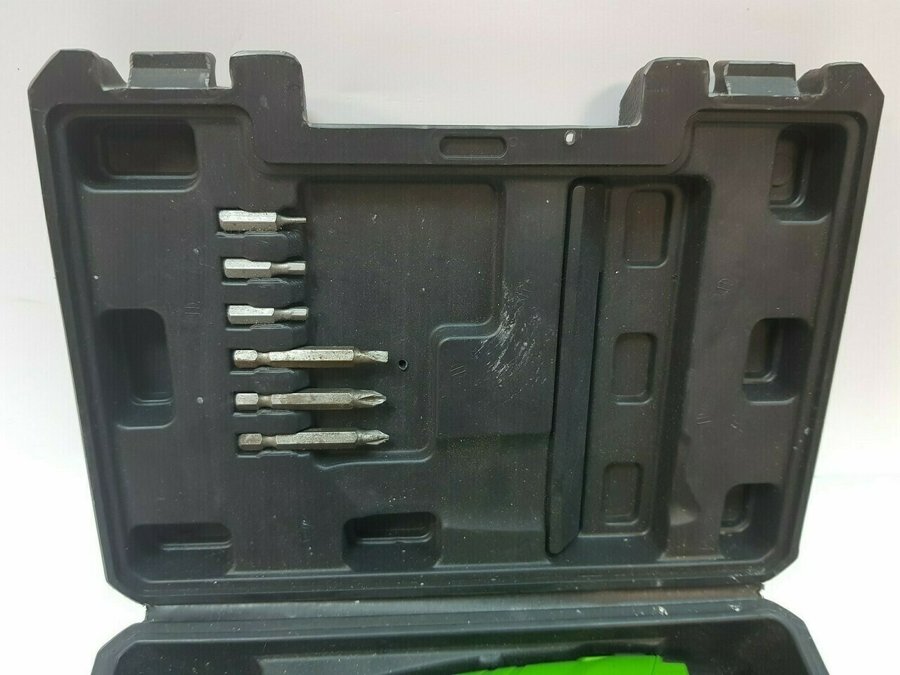 kawasaki-wkretarka-akumulatorowa-k-ak-36-2-li-stan-uzywany